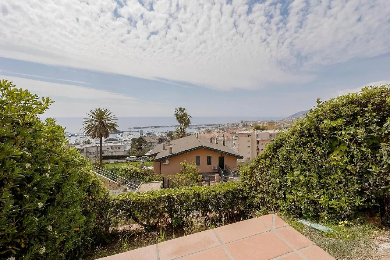 Amazing Apt With Sea View - Pool & Tennis Court Sanremo 0*,  Italy